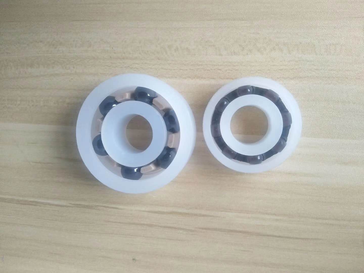 plastic ball bearings